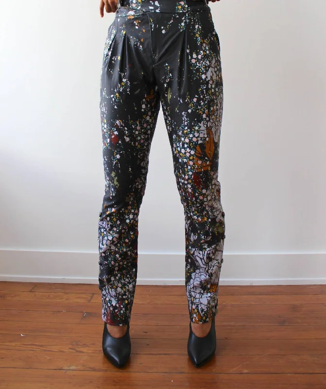 women's active pantsDistressed Pleated Pants In Vintage Floral Print