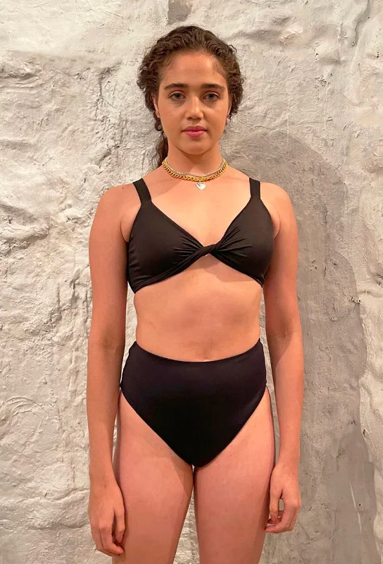 Black Undercurrent Swim Set