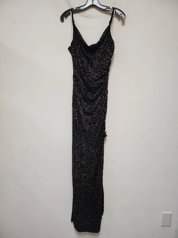 breathable party dressesDress Party Long By Clothes Mentor In Black & Silver, Size: M