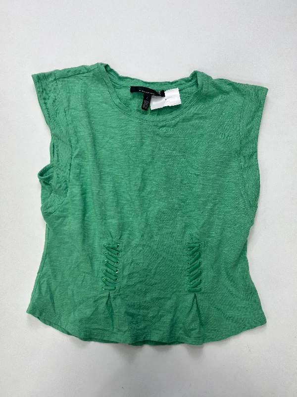 women's tops for those who want to wear pieces that are both comfortable and stylishGreen Top Sleeveless White House Black Market O, Size L