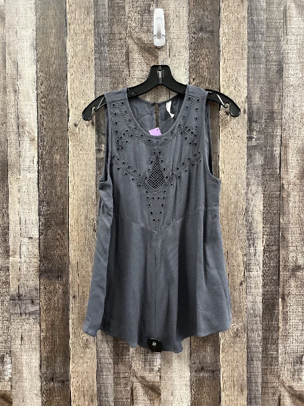 women's tops with geometric patternsGrey Top Sleeveless Cme, Size S