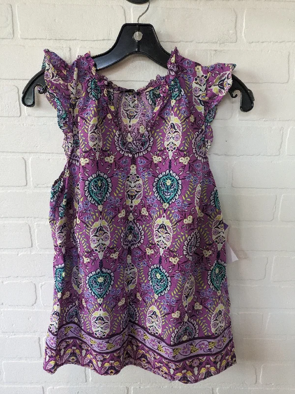 women's tops for those who want to wear pieces that are both functional and fashionablePurple Top Sleeveless Talbots, Size M