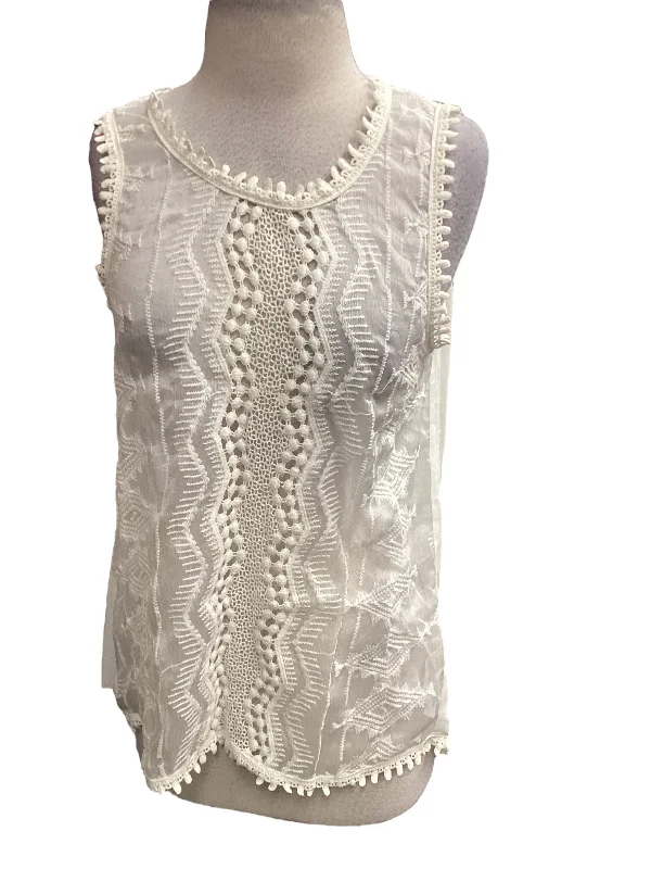 women's tops for those who love to shop for unique findsWhite Top Sleeveless W5, Size S